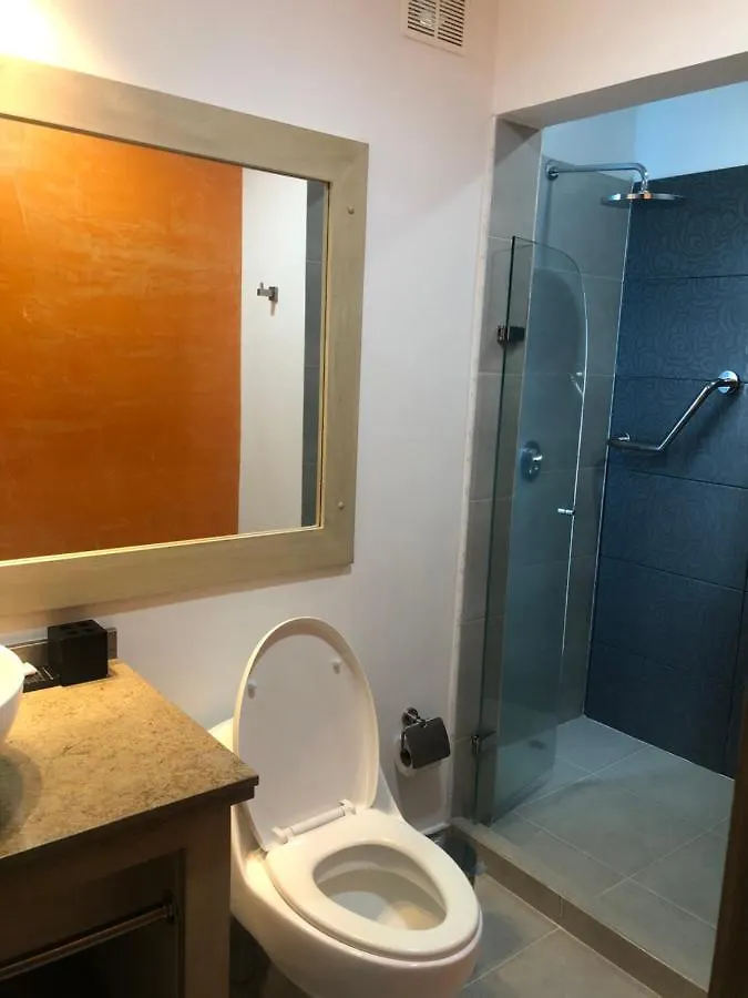 Hostel Paradise St سانتا مارتا 0*,